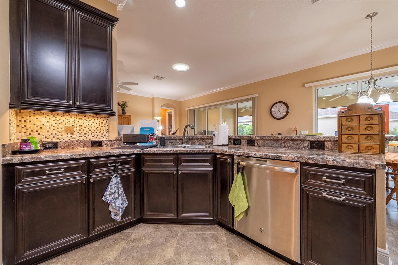 Kitchen - 2835 CEDAR GROVE LOOP, THE VILLAGES