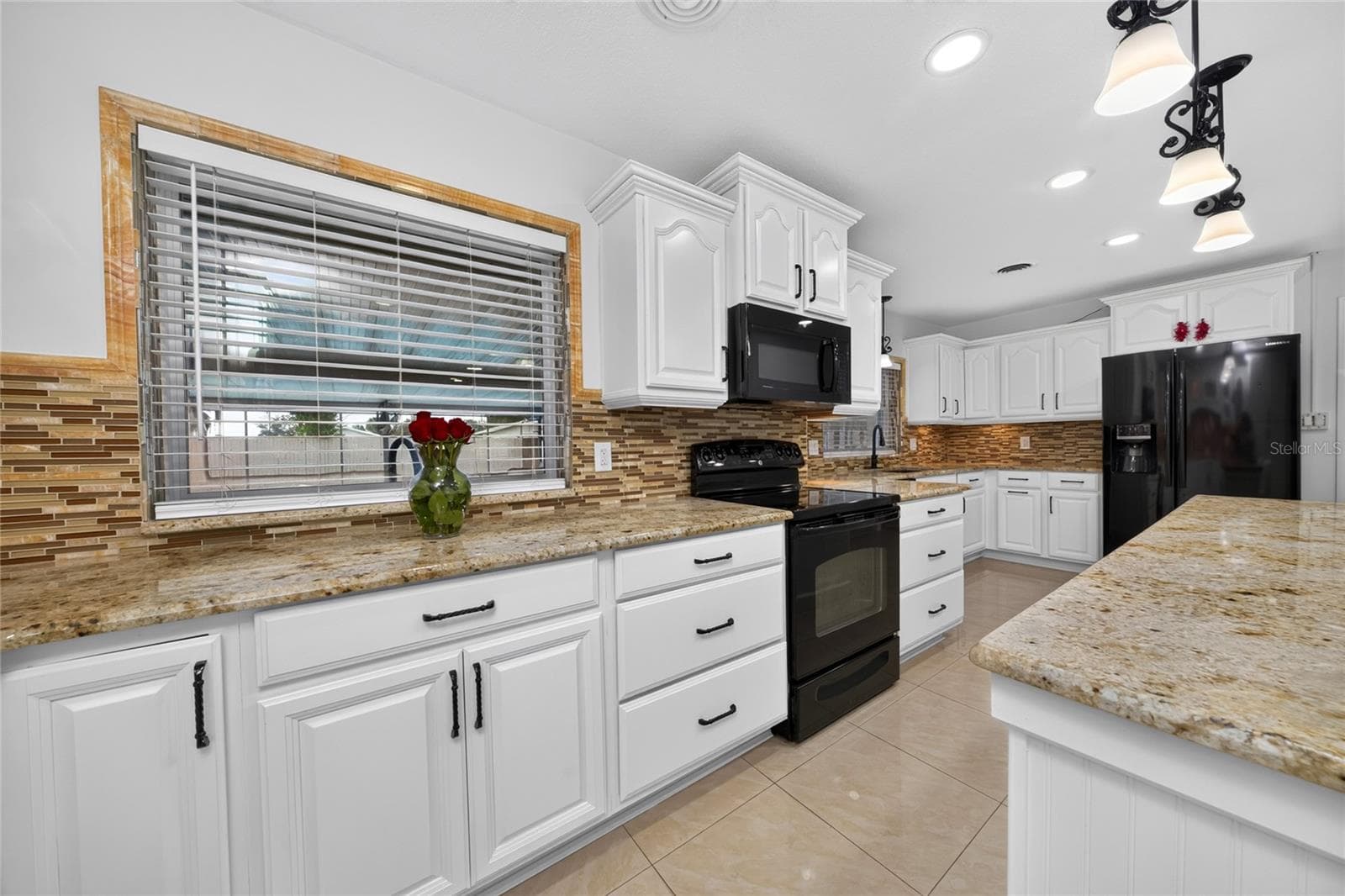 Single Family Residence at 4600 ARCIE ST, ORLANDO, photo 8 of 39