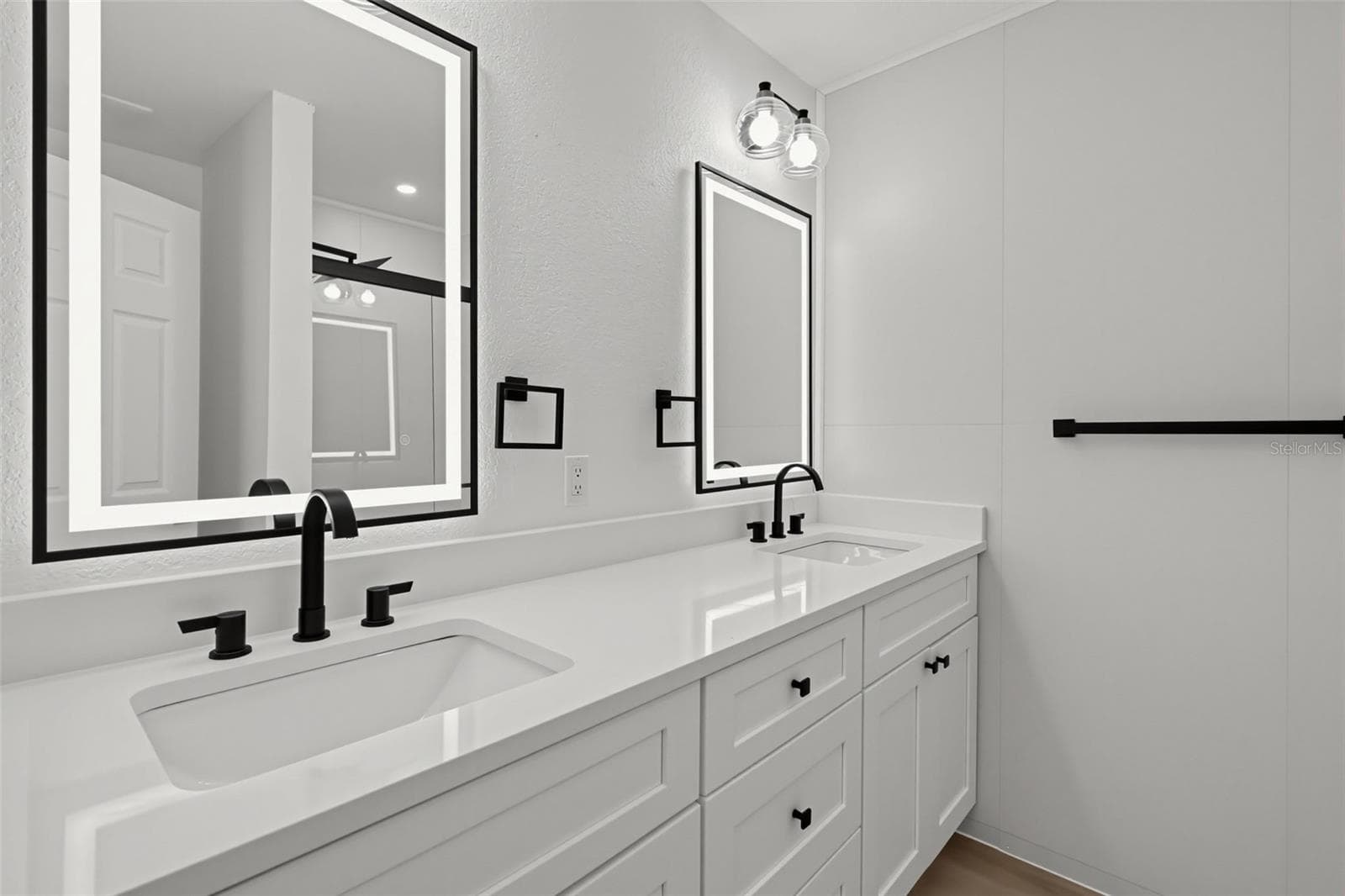 Condominium at 5302 BURNING TREE DR #F02, ORLANDO, photo 17 of 43