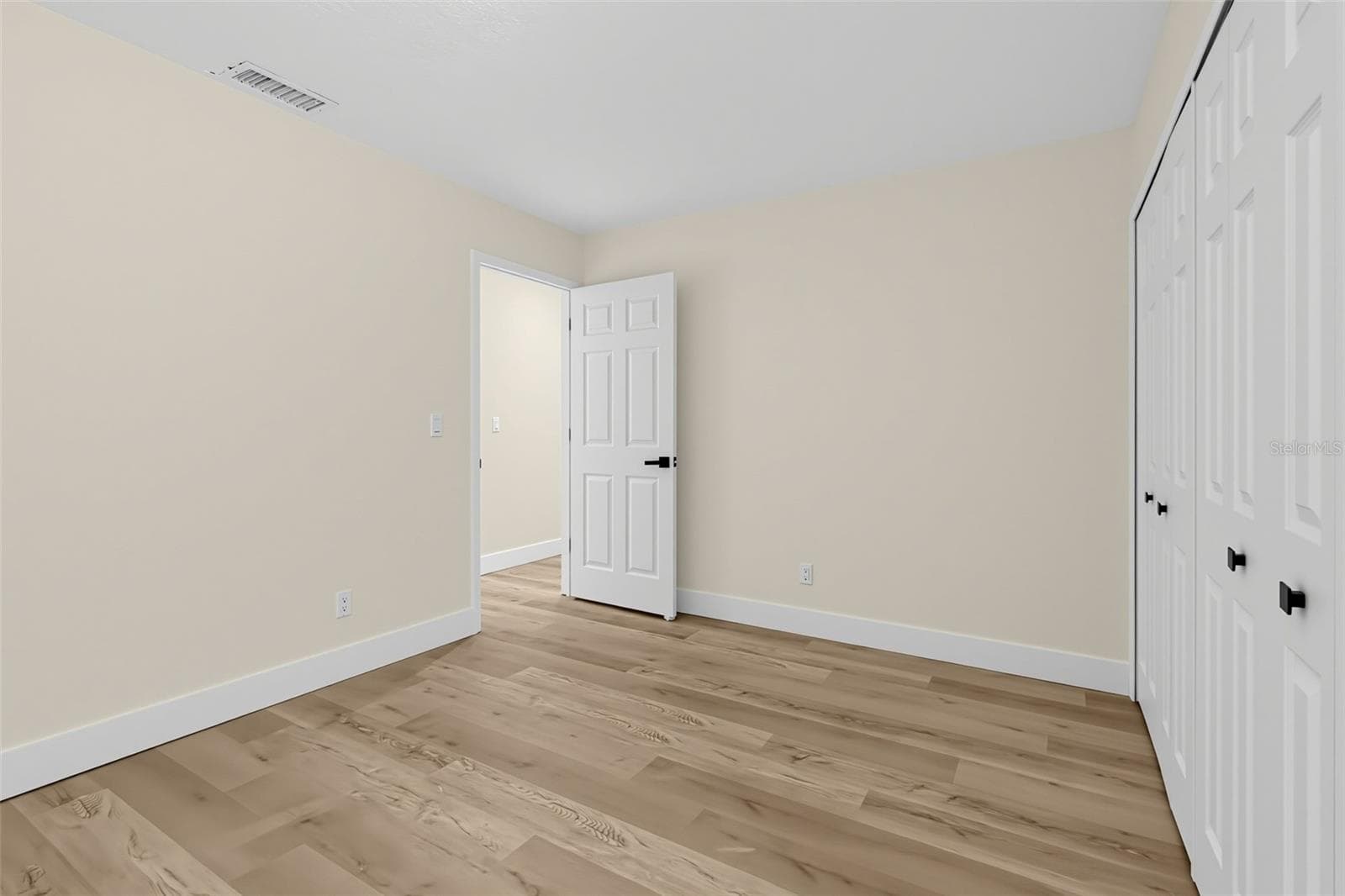 Condominium at 5302 BURNING TREE DR #F02, ORLANDO, photo 34 of 43