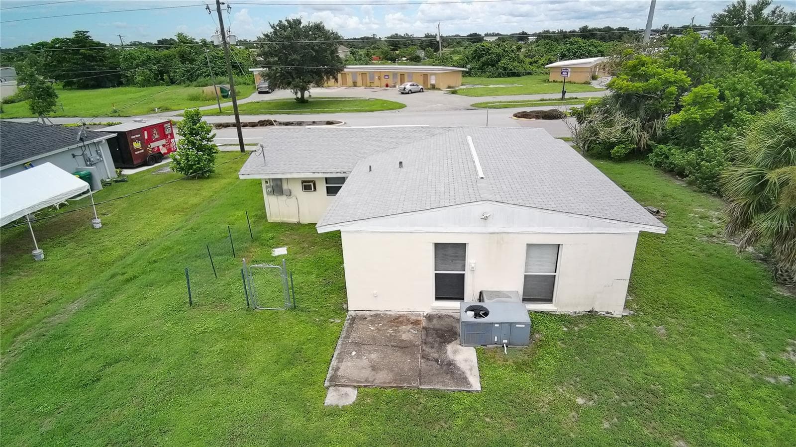 Single Family Residence at 27101 SUNNYBROOK RD, PUNTA GORDA, photo 2 of 9