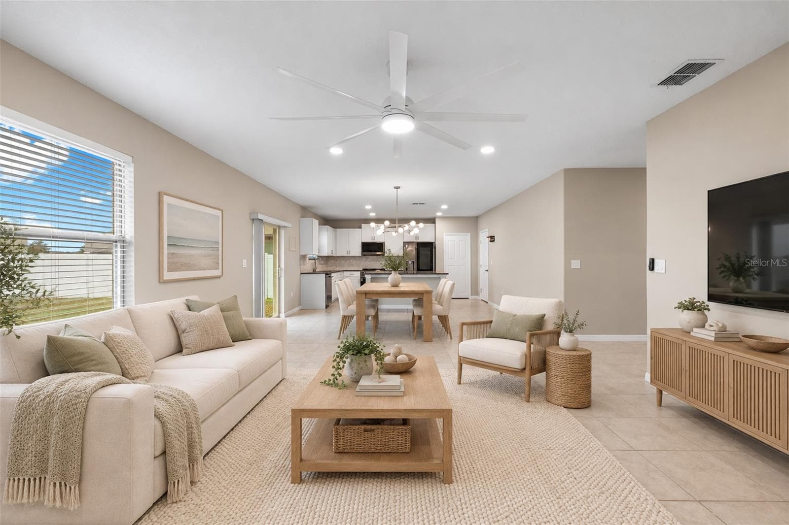 Single Family Residence at 12952 WILDFLOWER MEADOW DR, RIVERVIEW, photo 4 of 71