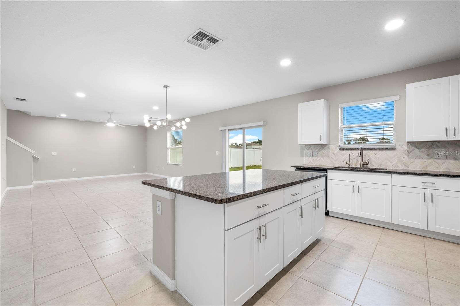Single Family Residence at 12952 WILDFLOWER MEADOW DR, RIVERVIEW, photo 10 of 71