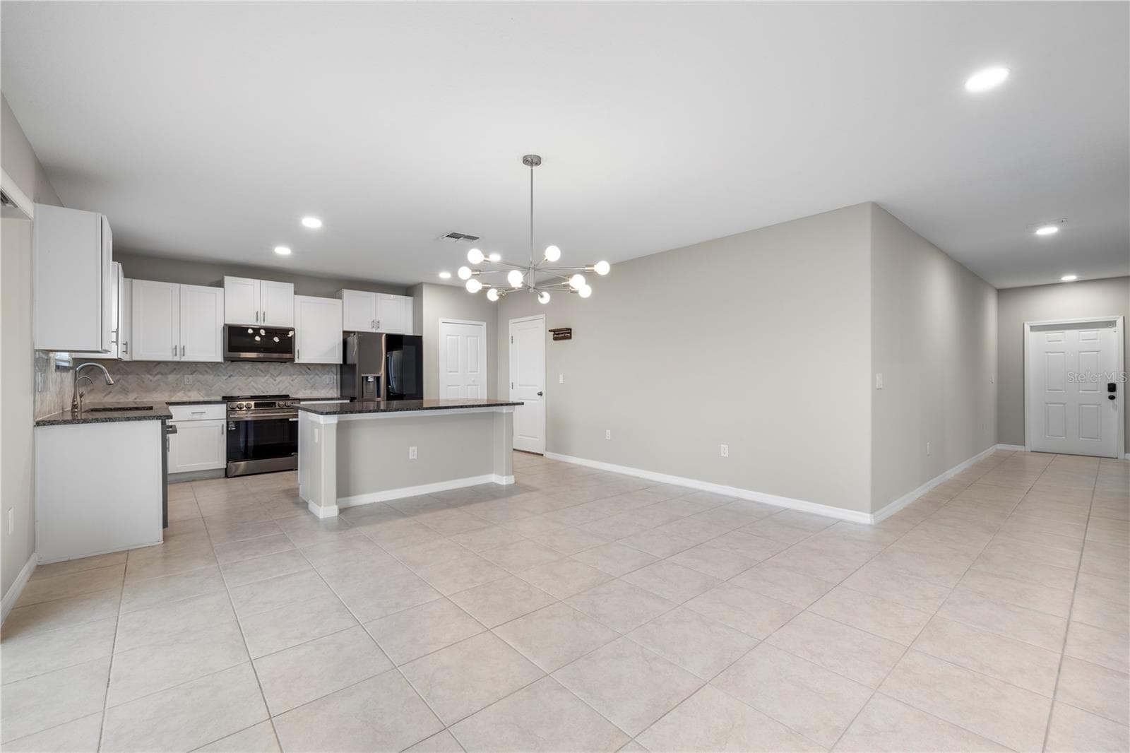Single Family Residence at 12952 WILDFLOWER MEADOW DR, RIVERVIEW, photo 11 of 71