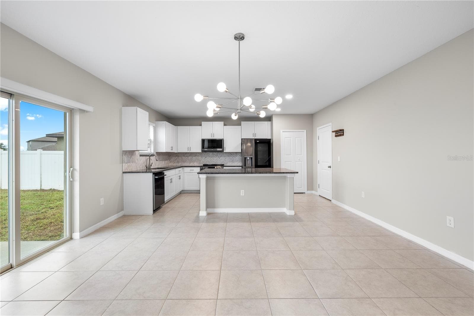 Single Family Residence at 12952 WILDFLOWER MEADOW DR, RIVERVIEW, photo 13 of 71