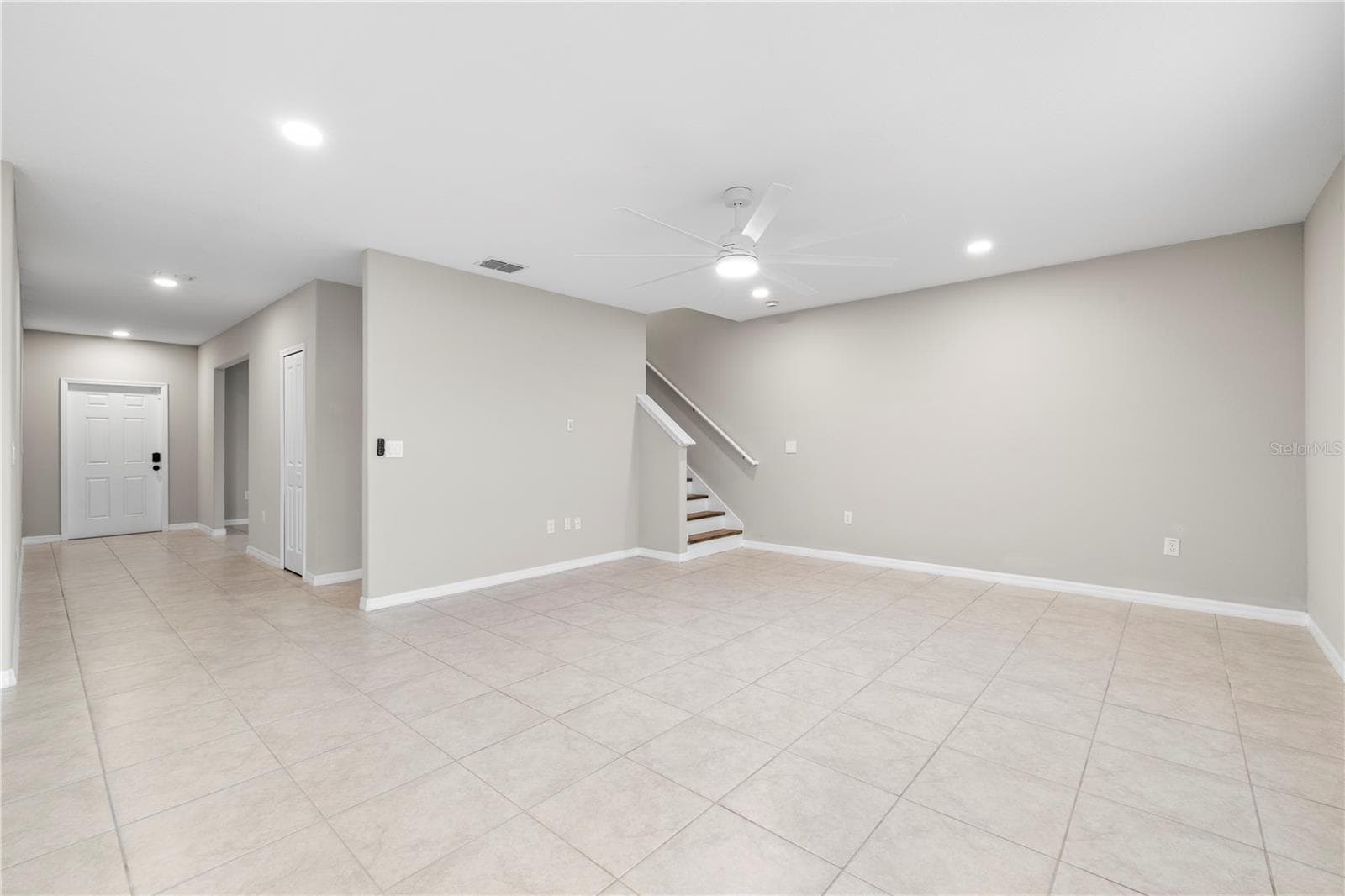 Single Family Residence at 12952 WILDFLOWER MEADOW DR, RIVERVIEW, photo 19 of 71