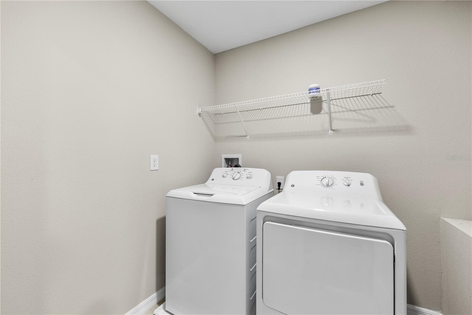 Single Family Residence at 12952 WILDFLOWER MEADOW DR, RIVERVIEW, photo 25 of 71