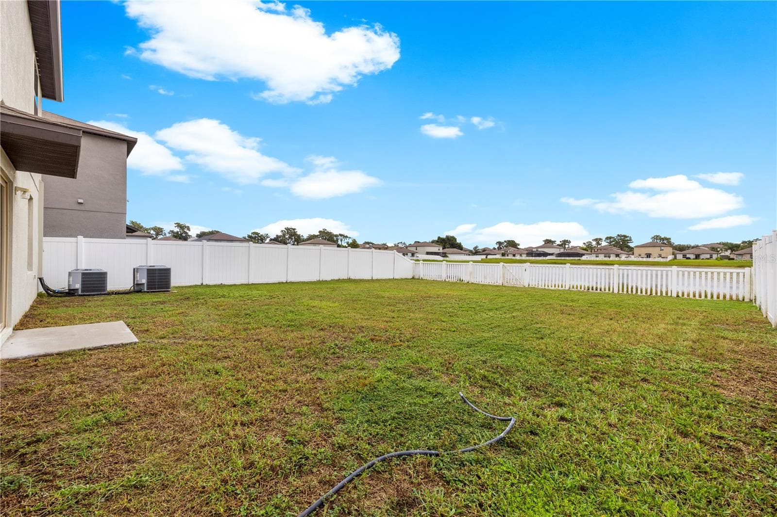 Single Family Residence at 12952 WILDFLOWER MEADOW DR, RIVERVIEW, photo 46 of 71