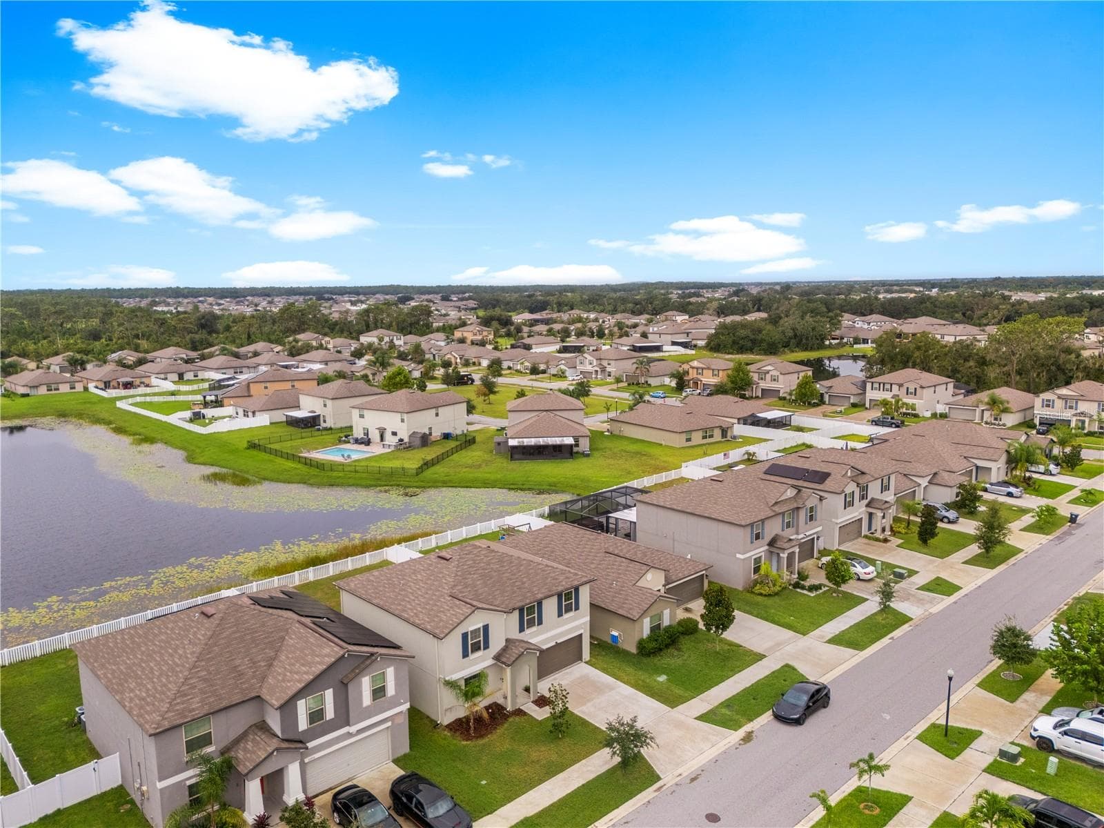 Single Family Residence at 12952 WILDFLOWER MEADOW DR, RIVERVIEW, photo 55 of 71