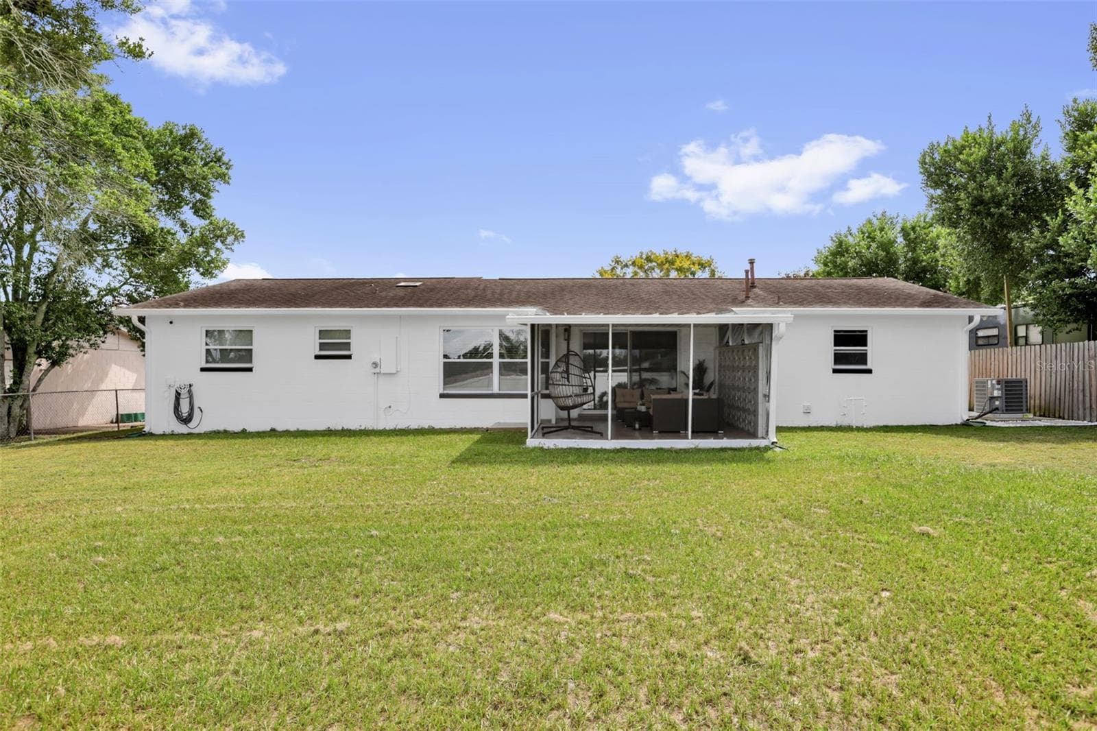 Single Family Residence at 14 APPLE HILL HOLW, CASSELBERRY, photo 30 of 33