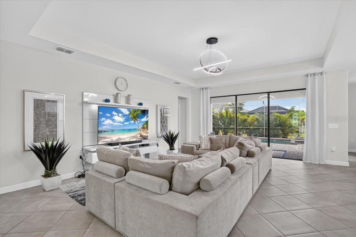 Single Family Residence at 4970 OYSTER PEARL ST, LAKEWOOD RANCH, photo 10 of 104