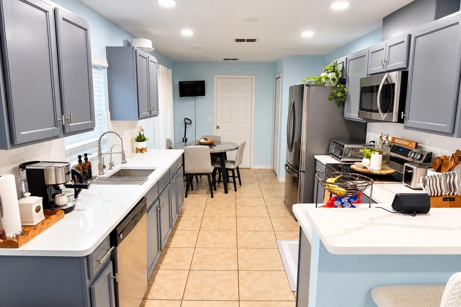Single Family Residence at 7816 HARBOR BRIDGE BLVD, NEW PORT RICHEY, photo 11 of 28