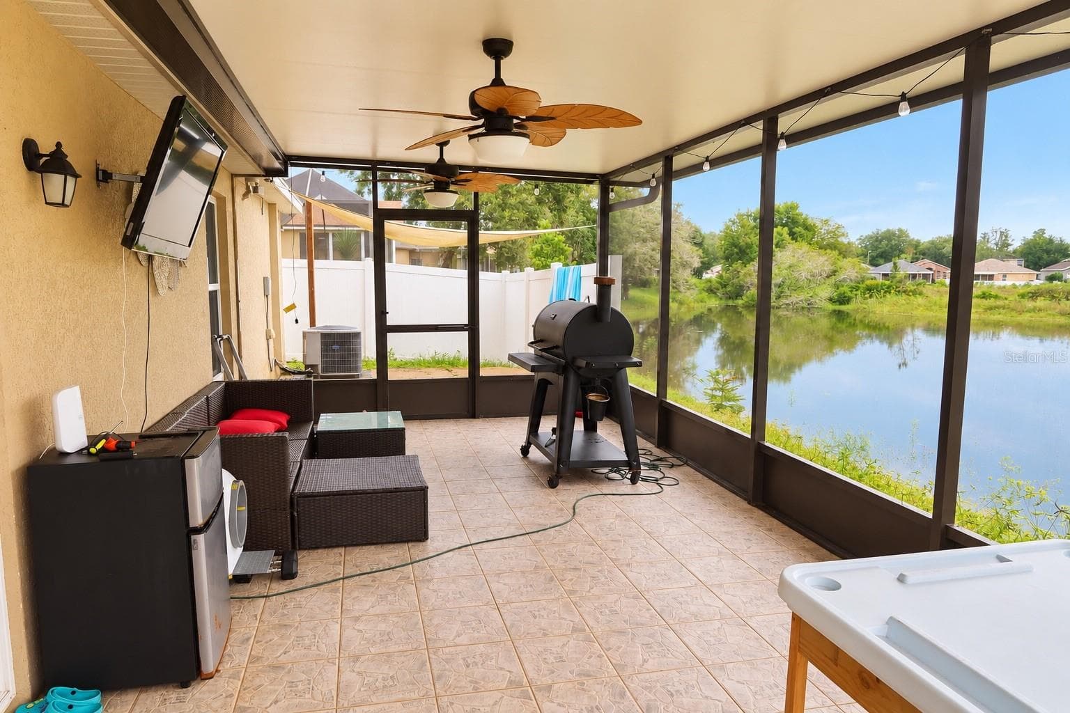 Single Family Residence at 7816 HARBOR BRIDGE BLVD, NEW PORT RICHEY, photo 24 of 28