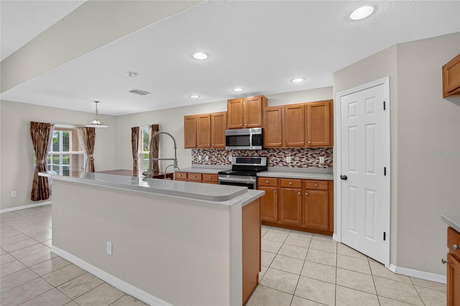 Single Family Residence at 6129 41ST STREET ST E, BRADENTON, photo 16 of 89
