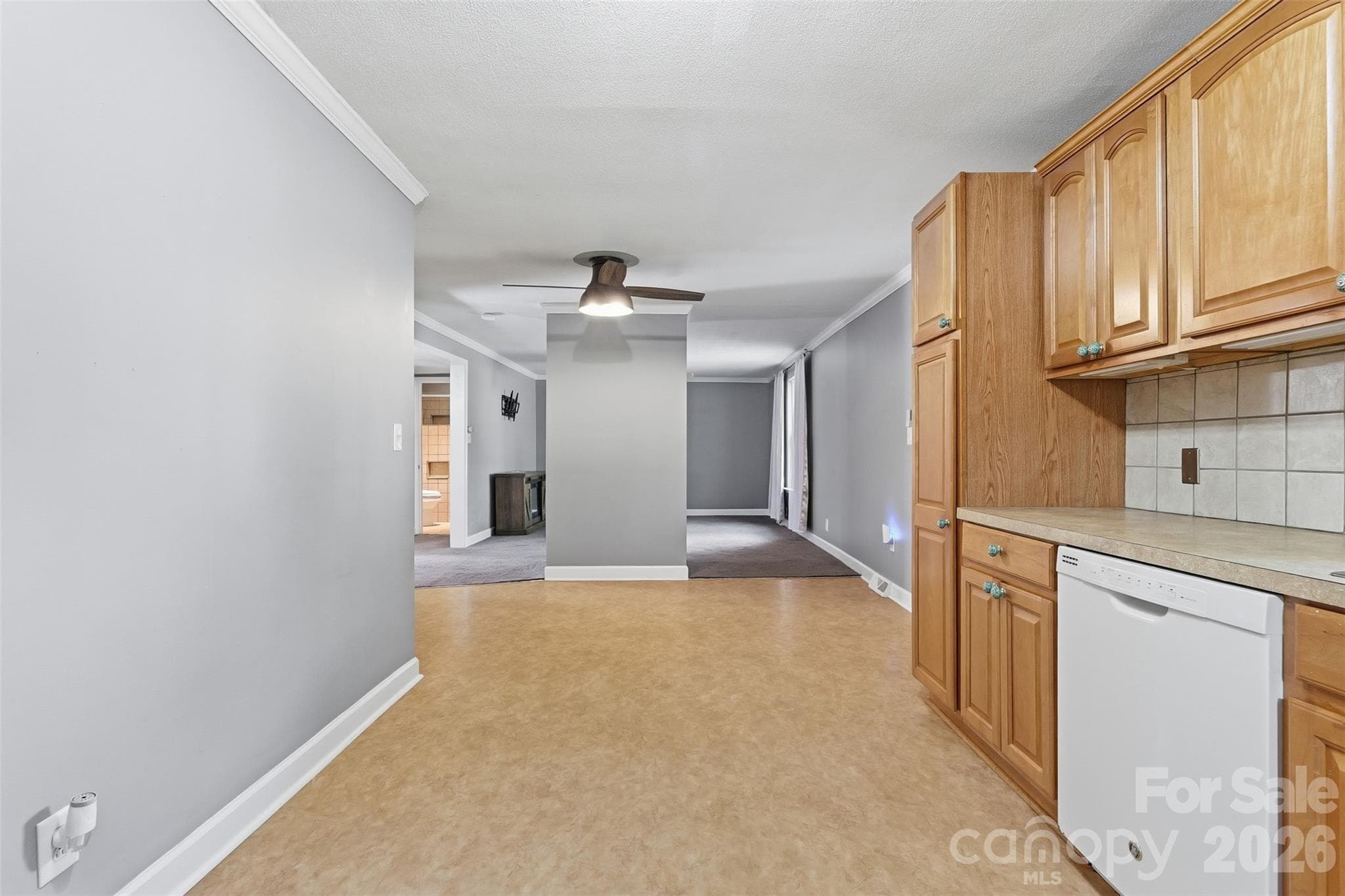 Single Family Residence at 140 Aikman Avenue, Norwood, photo 9 of 36