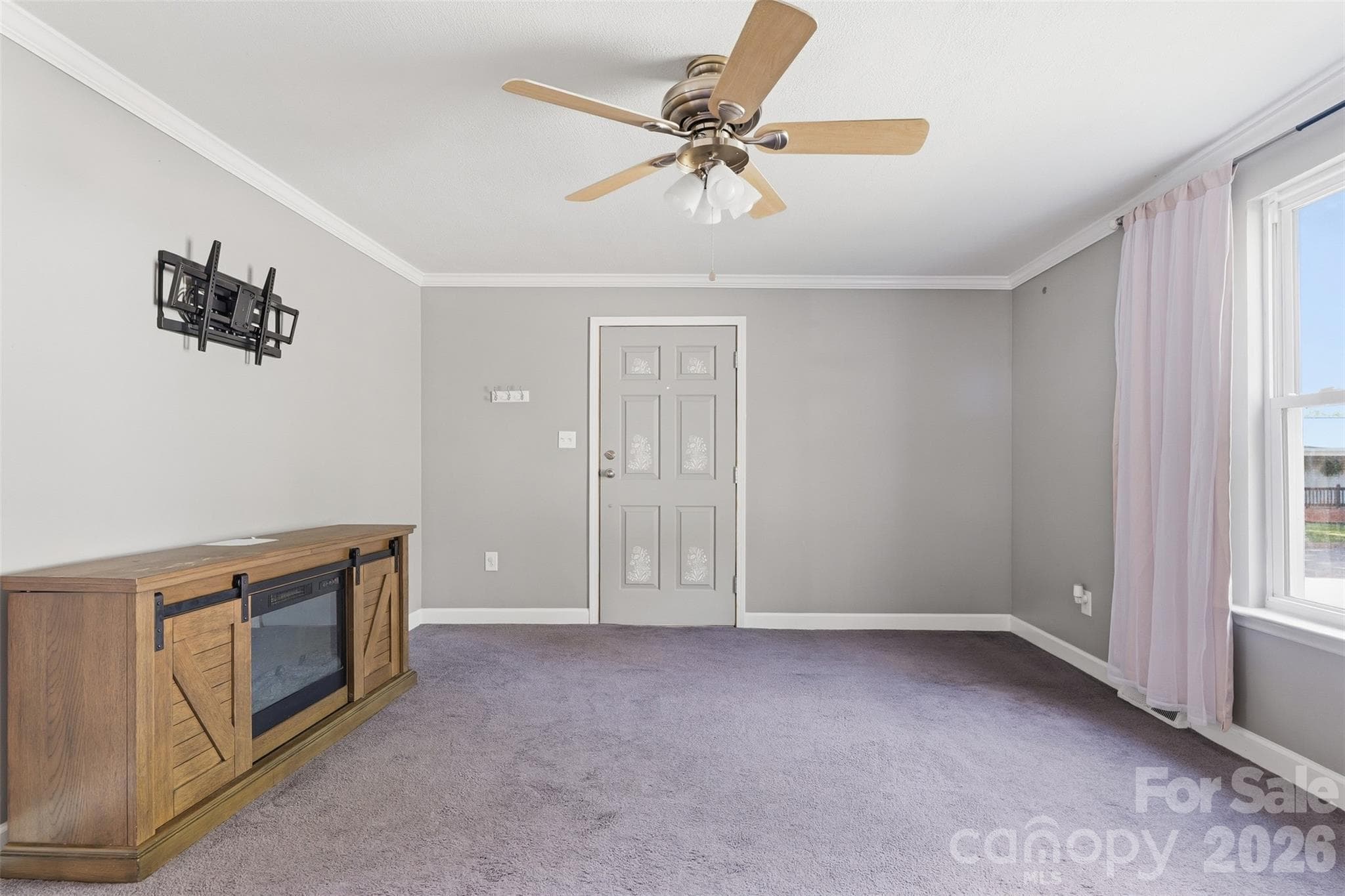 Single Family Residence at 140 Aikman Avenue, Norwood, photo 33 of 36