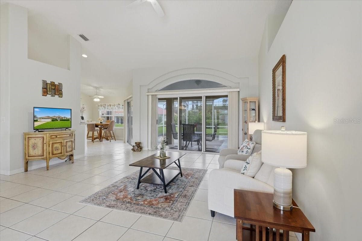 Living Area - 65 WOODBURY DR, PALM COAST