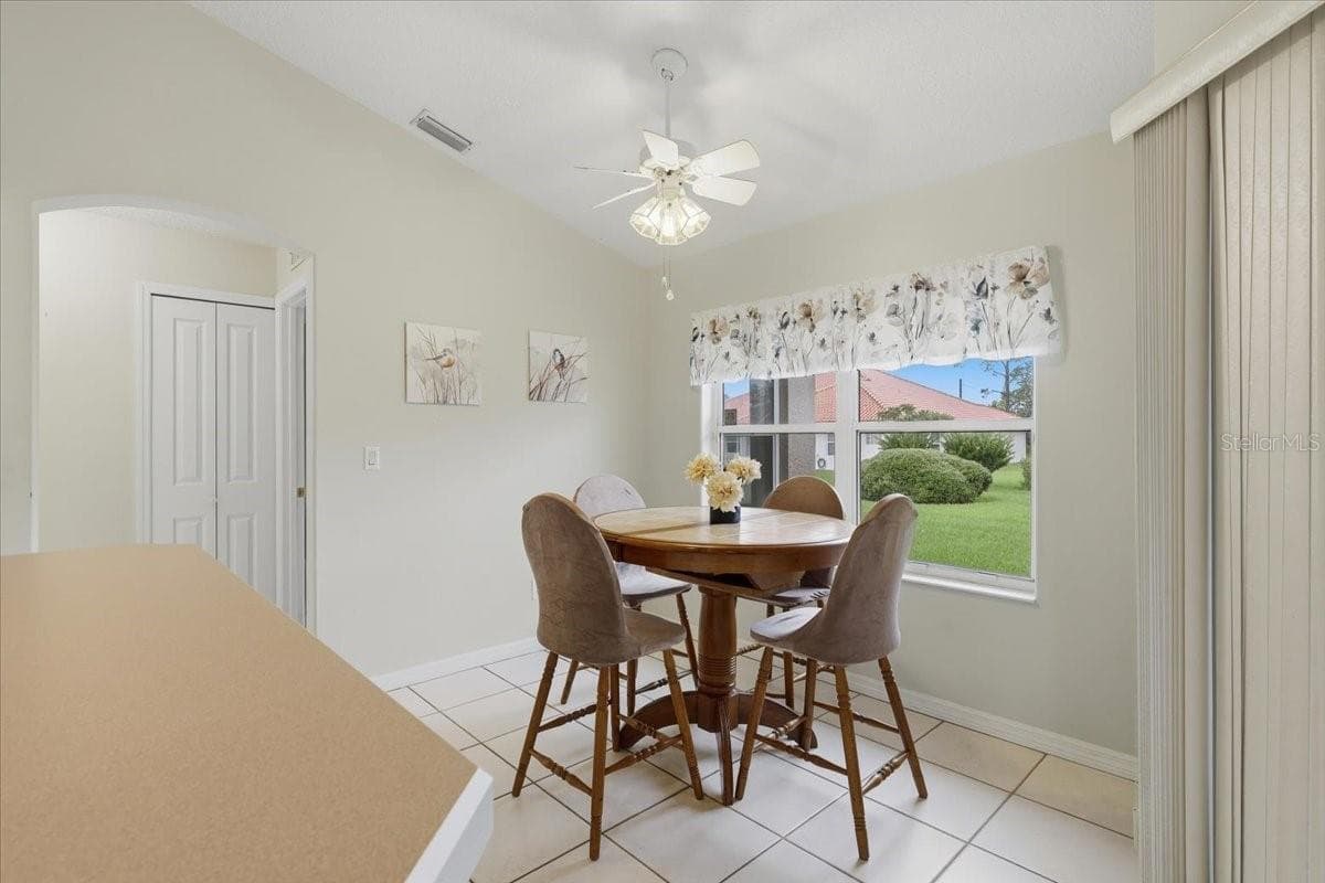 Eat in Kitchen - 65 WOODBURY DR, PALM COAST