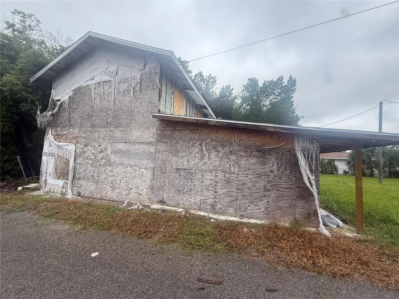 Single Family Residence at 814 TEXAS AVE, LAKELAND, photo 3 of 10