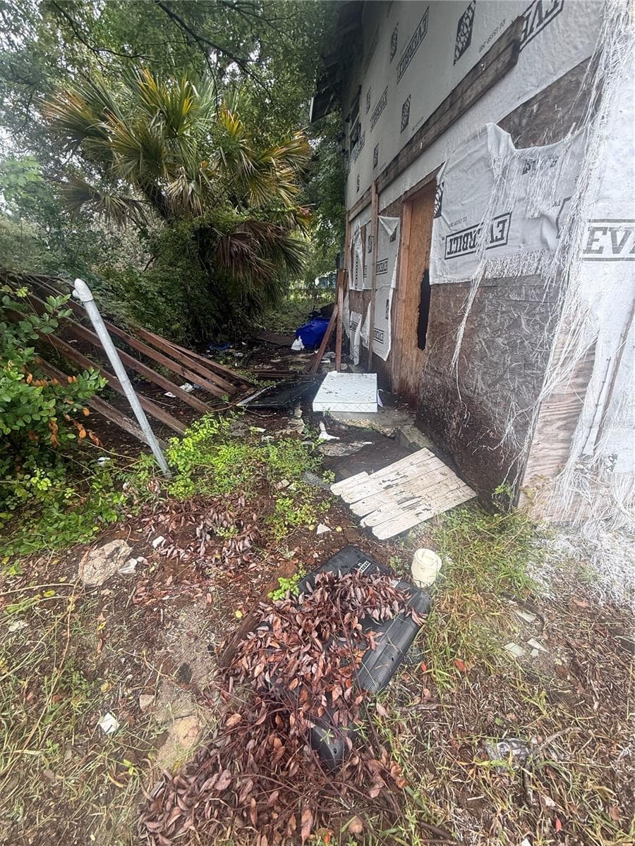 Single Family Residence at 814 TEXAS AVE, LAKELAND, photo 5 of 10