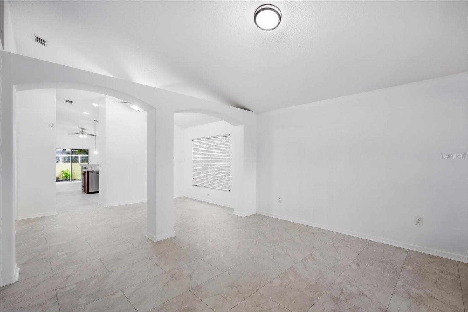 Living/ Dining Combo - 3005 W CHESTNUT ST, TAMPA