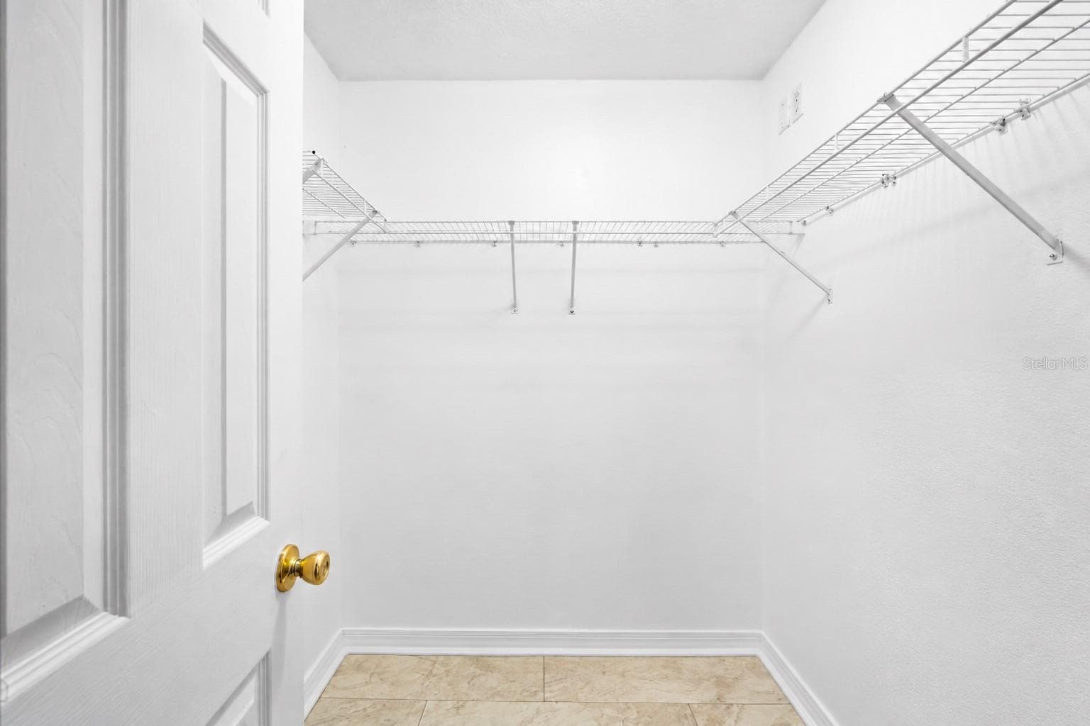 Prinary Walk in closet - 3005 W CHESTNUT ST, TAMPA