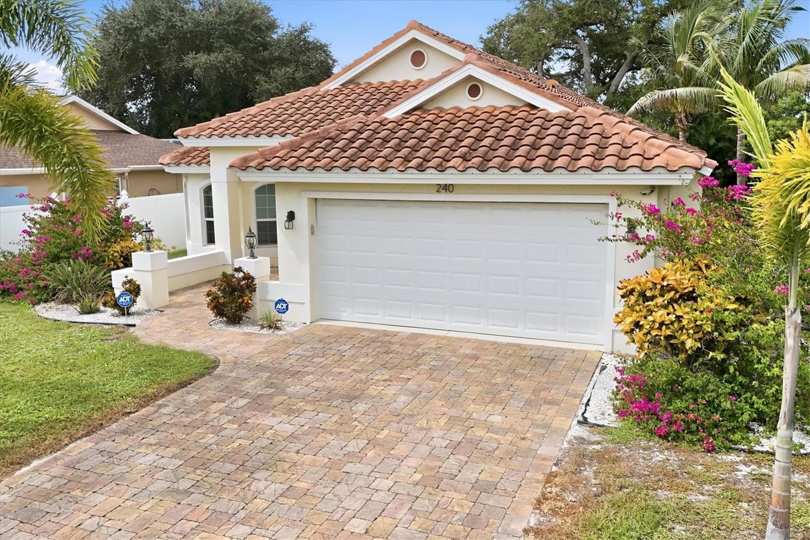 Single Family Residence at 240 COUGAR WAY, ROTONDA WEST, photo 5 of 39