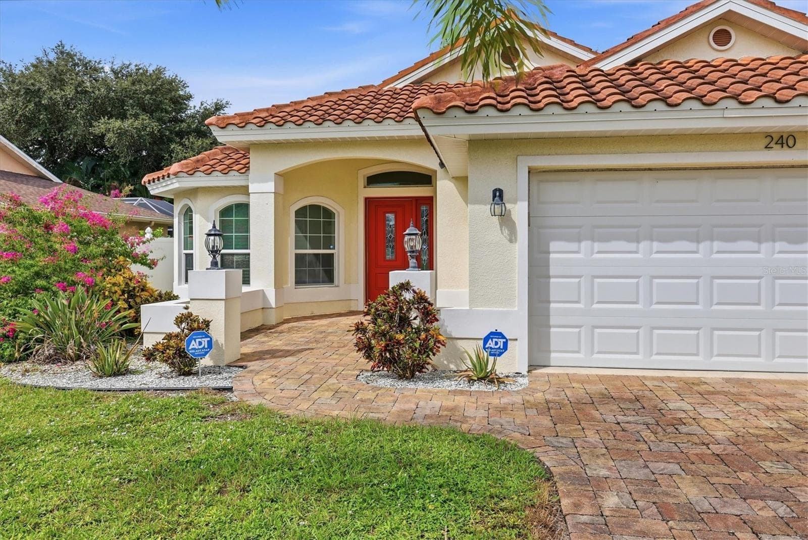 Single Family Residence at 240 COUGAR WAY, ROTONDA WEST, photo 8 of 39