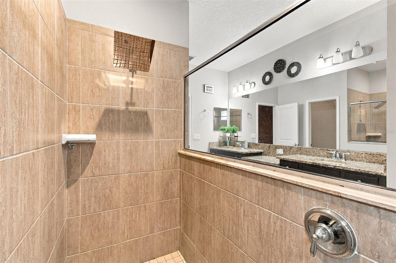 Single Family Residence at 1015 TRACEY ANN LOOP, SEFFNER, photo 53 of 92