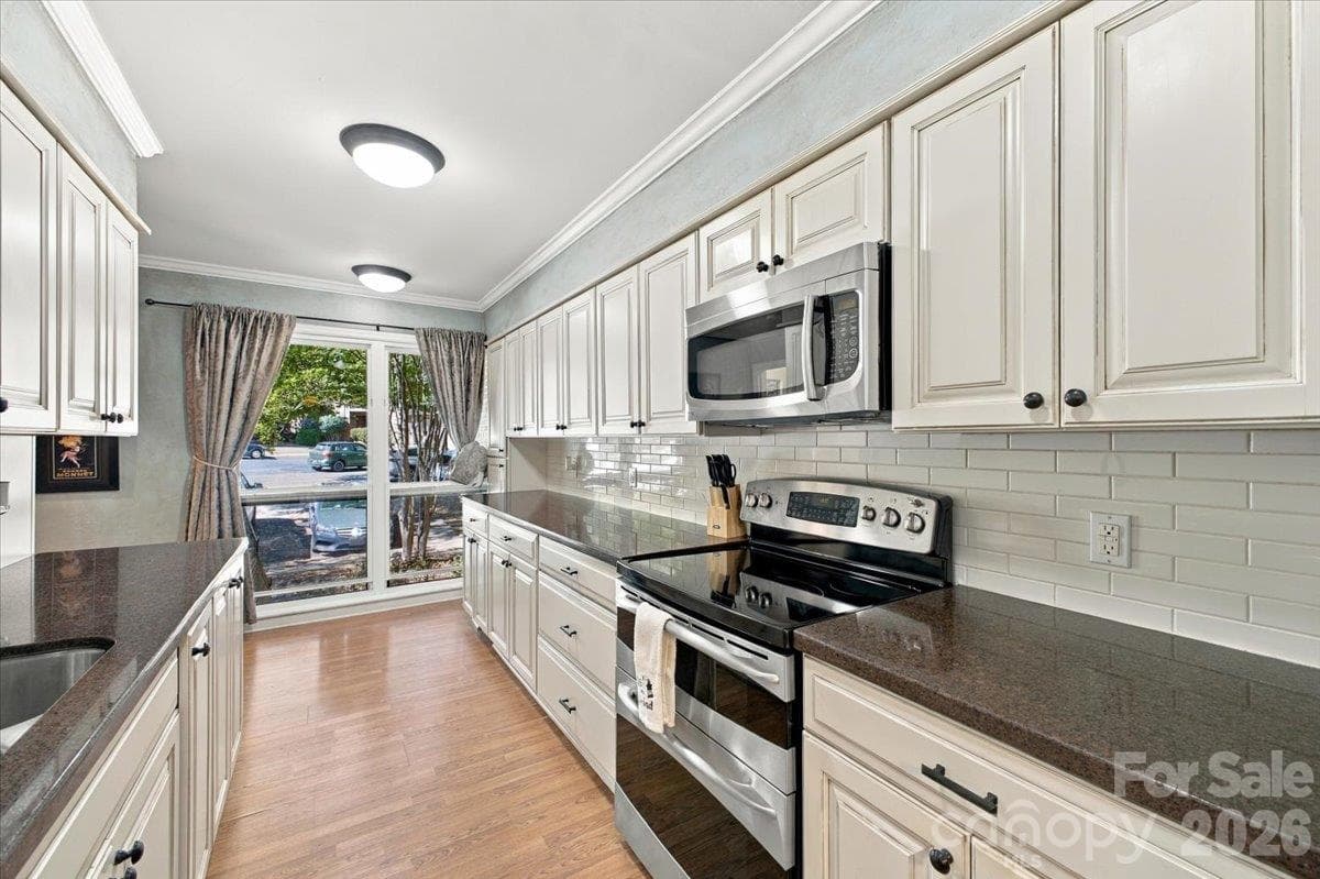 Kitchen on main level - 5805 Sharon Road, Charlotte