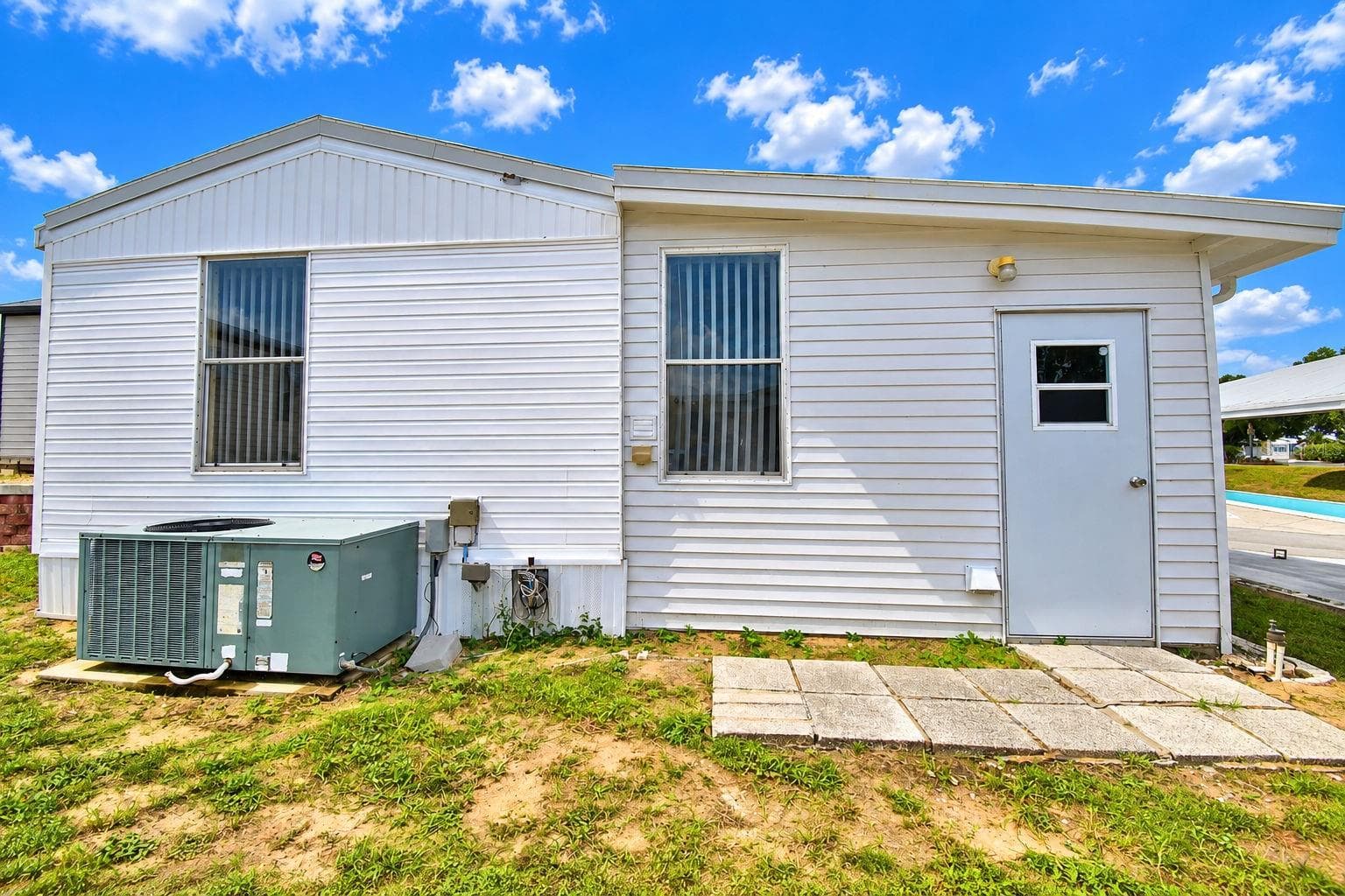 Manufactured Home at 251 PATTERSON RD #D4, HAINES CITY, photo 27 of 40