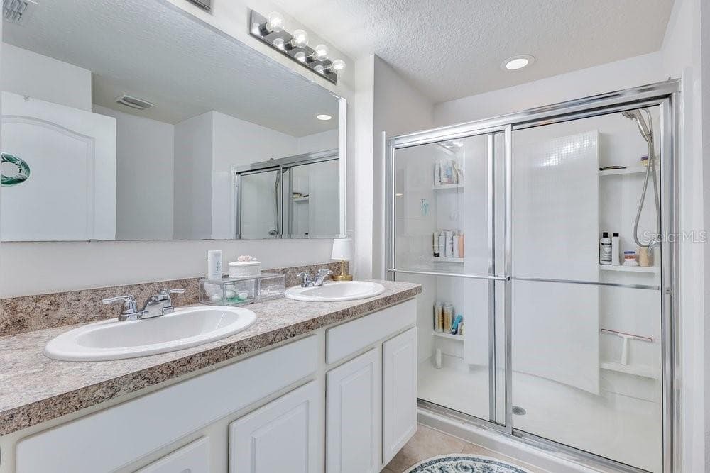 Townhouse at 1881 RED CANYON DR, KISSIMMEE, photo 14 of 34