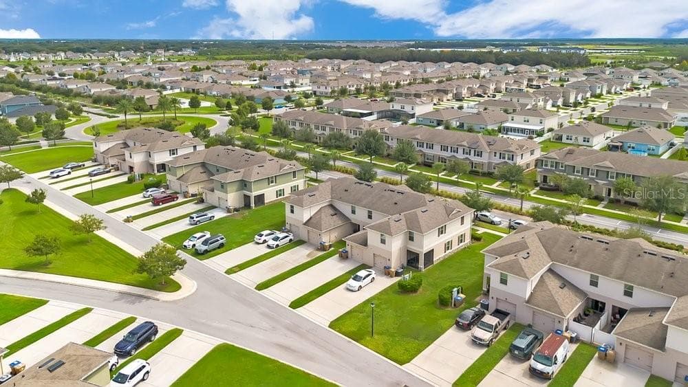 Townhouse at 1881 RED CANYON DR, KISSIMMEE, photo 25 of 34