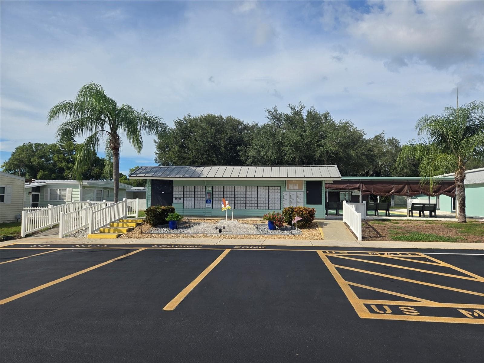 mailboxes - 39820 US HIGHWAY 19 N #160, TARPON SPRINGS