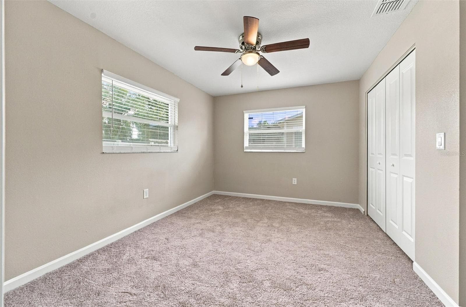 Single Family Residence at 3205 DUNBAR DR, SARASOTA, photo 29 of 41