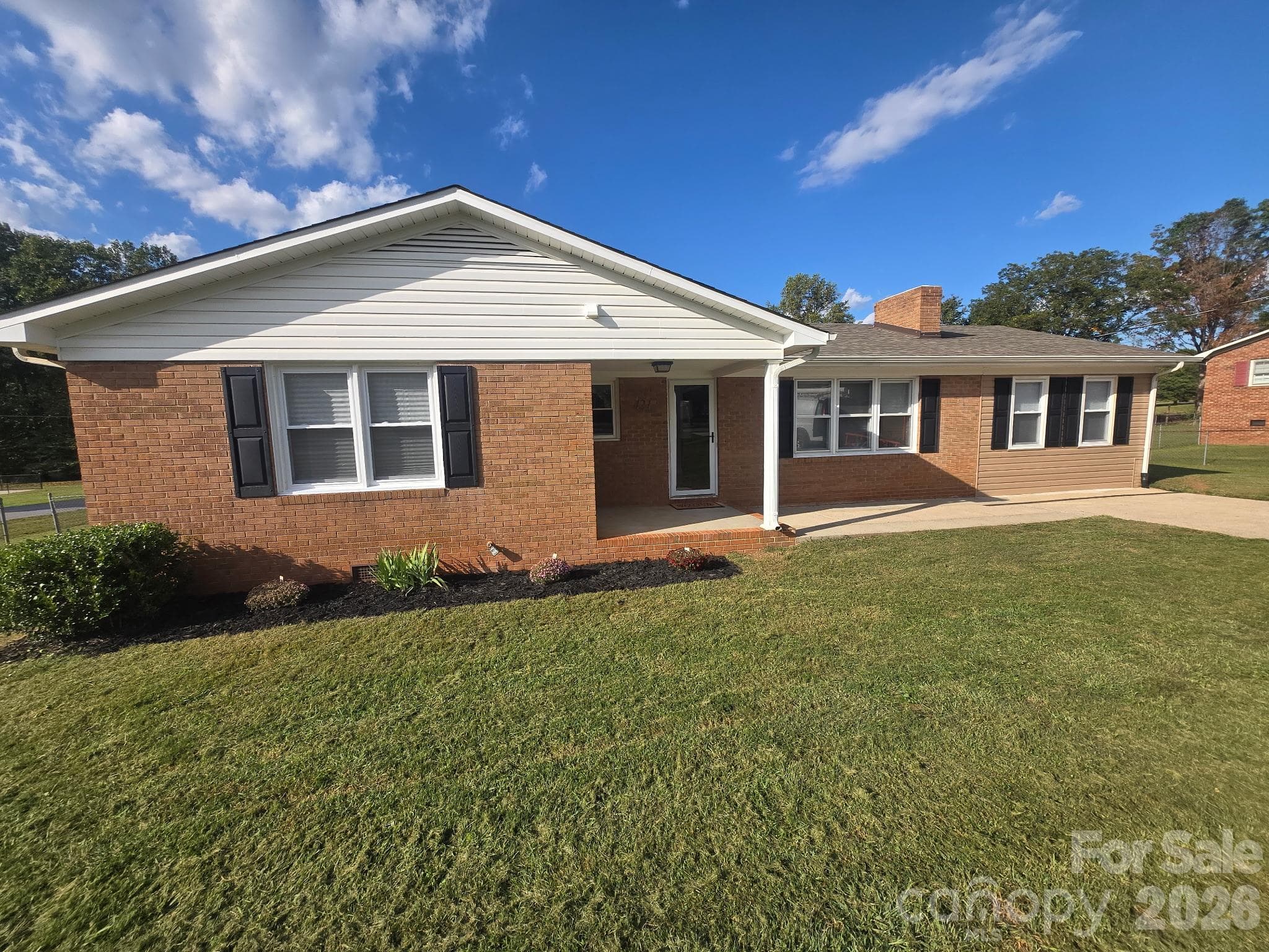 Front View - 421 Nixon Road, Statesville