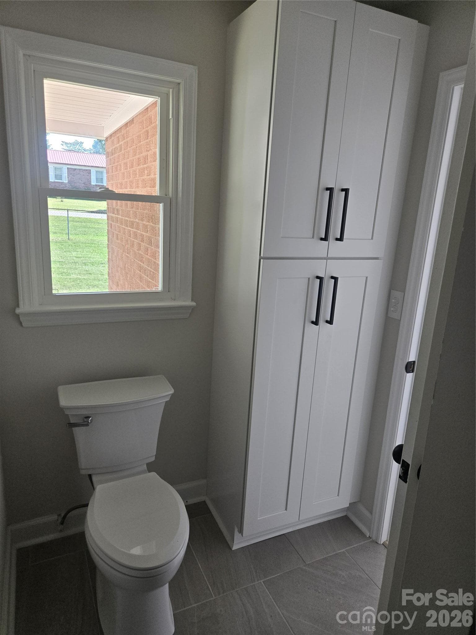 Owners Bath - 421 Nixon Road, Statesville