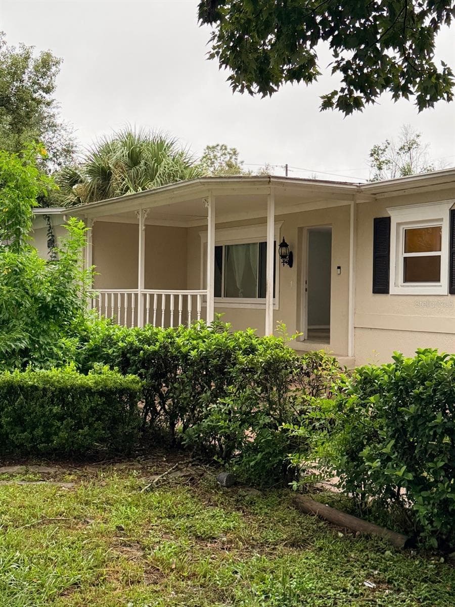 Single Family Residence at 2626 FLORENCE ST, ORLANDO, photo 4 of 55
