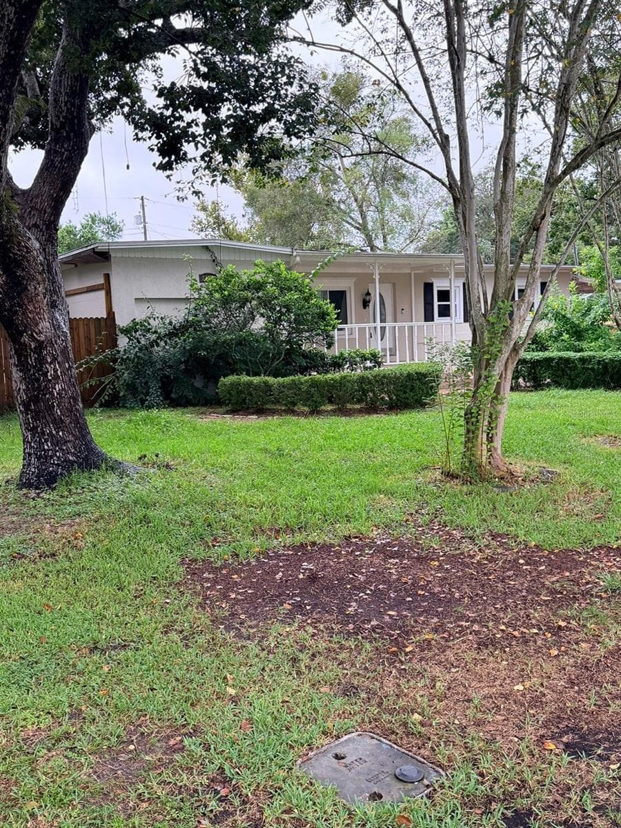 Single Family Residence at 2626 FLORENCE ST, ORLANDO, photo 14 of 55