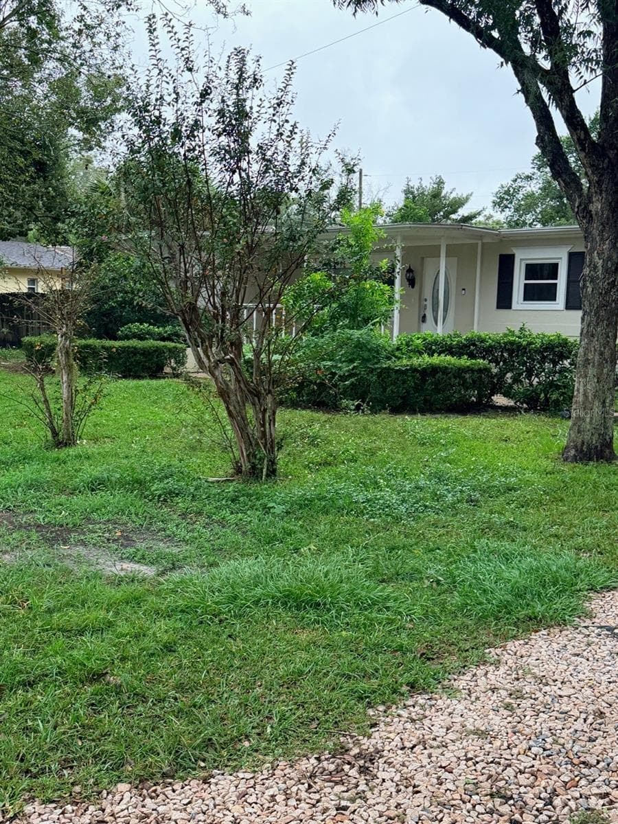 Single Family Residence at 2626 FLORENCE ST, ORLANDO, photo 15 of 55
