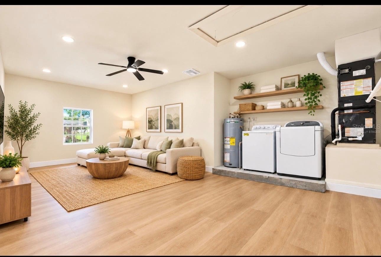 Virtually staged Bonus room - 140 BOMBAY AVE, WINTER SPRINGS