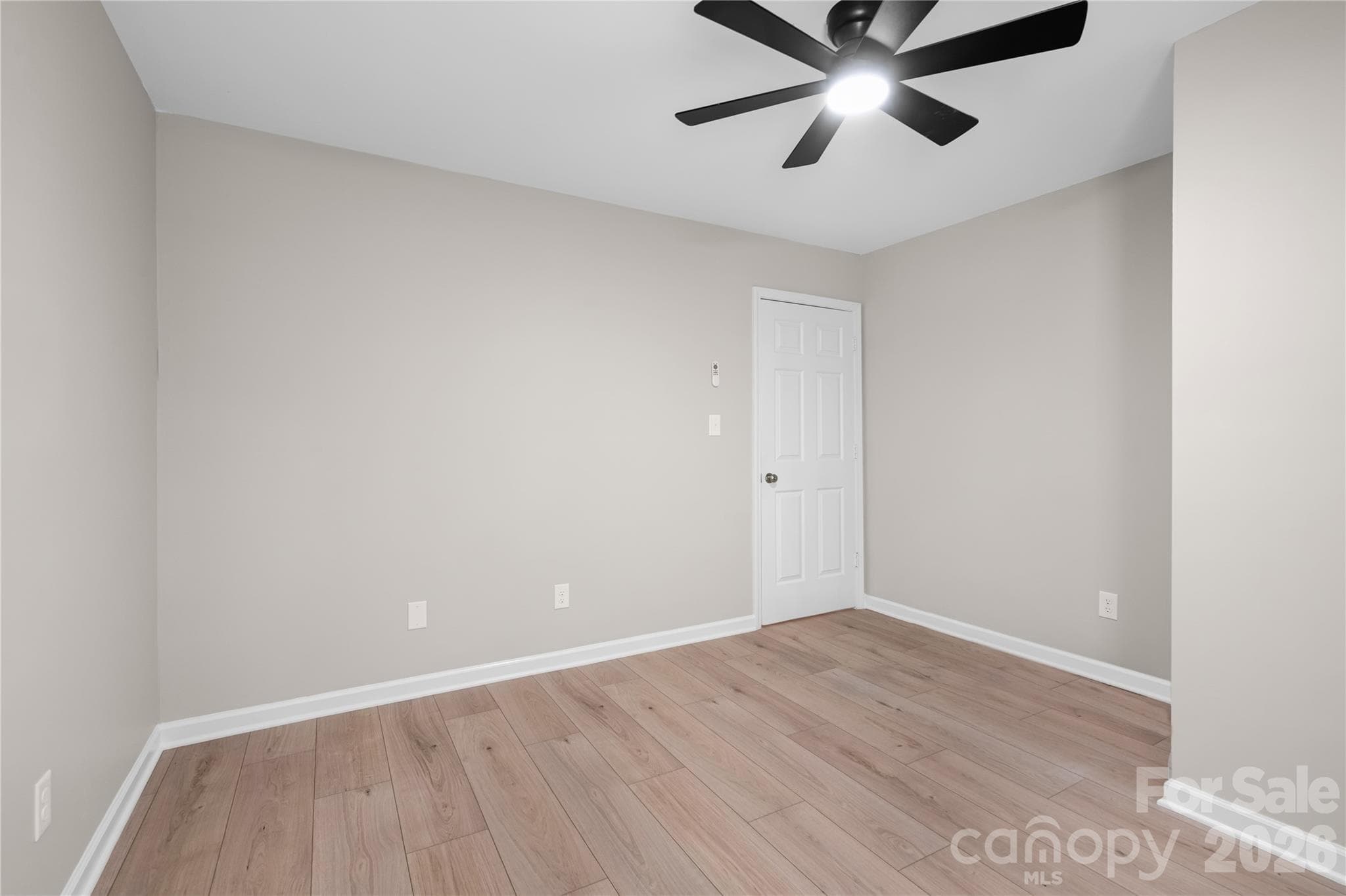 2nd Bedroom - 2065 Gary Lane, Hickory