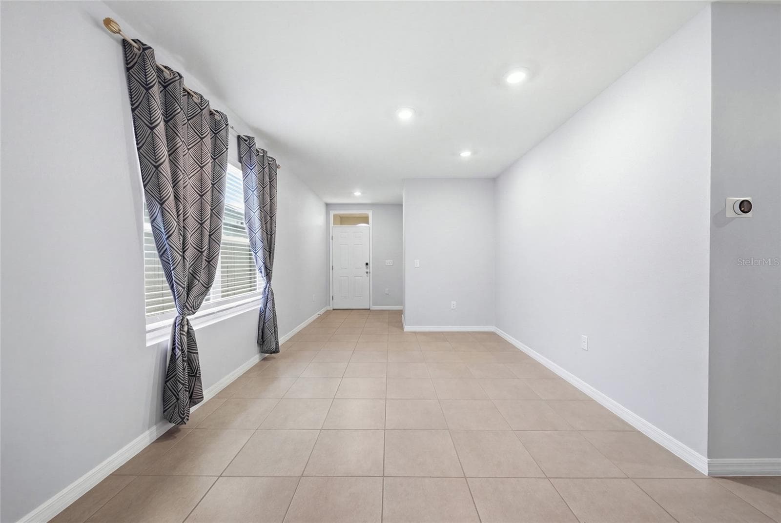 Single Family Residence at 3102 SUNCOAST PLAINS DR, ODESSA, photo 3 of 36