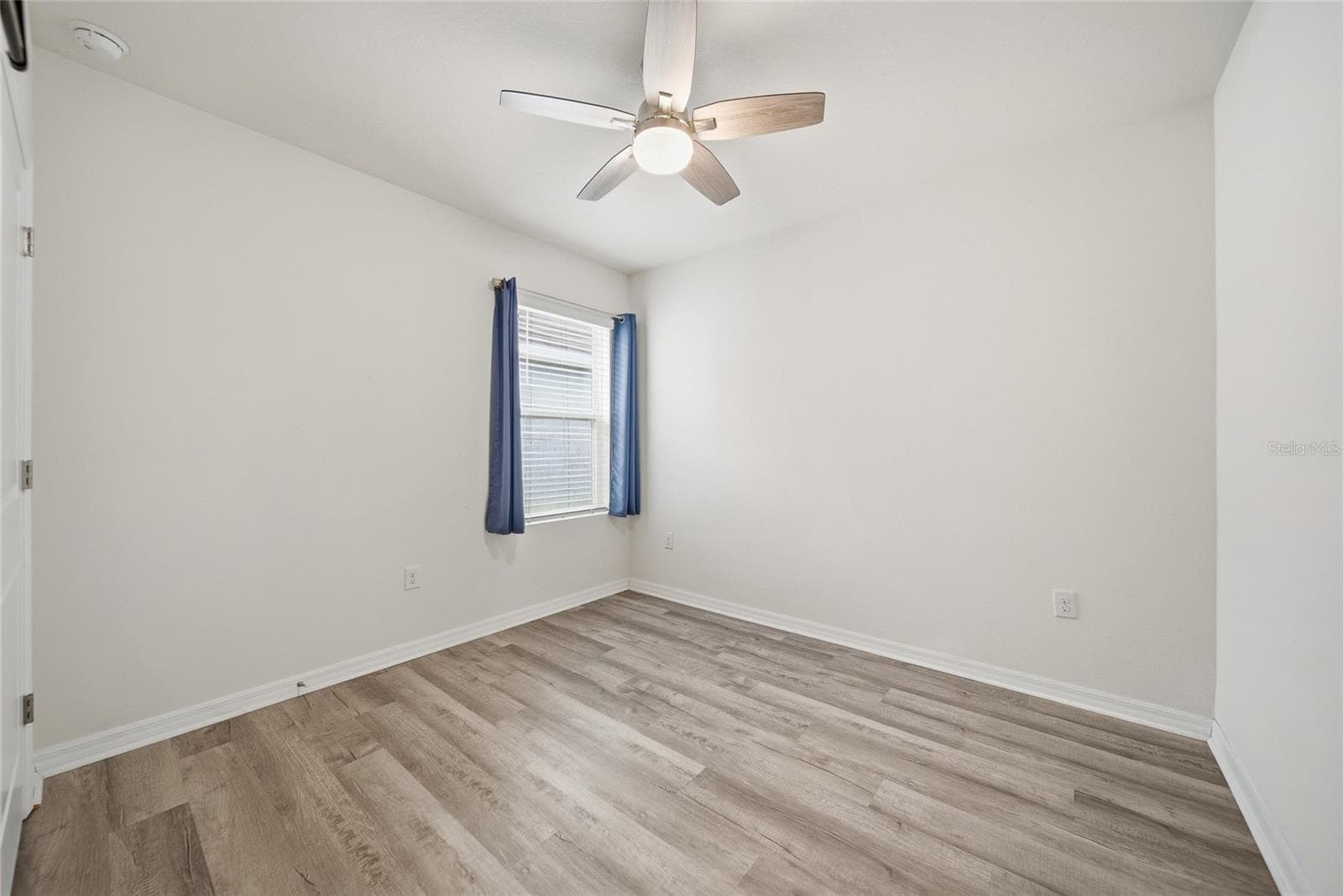 Single Family Residence at 3102 SUNCOAST PLAINS DR, ODESSA, photo 16 of 36