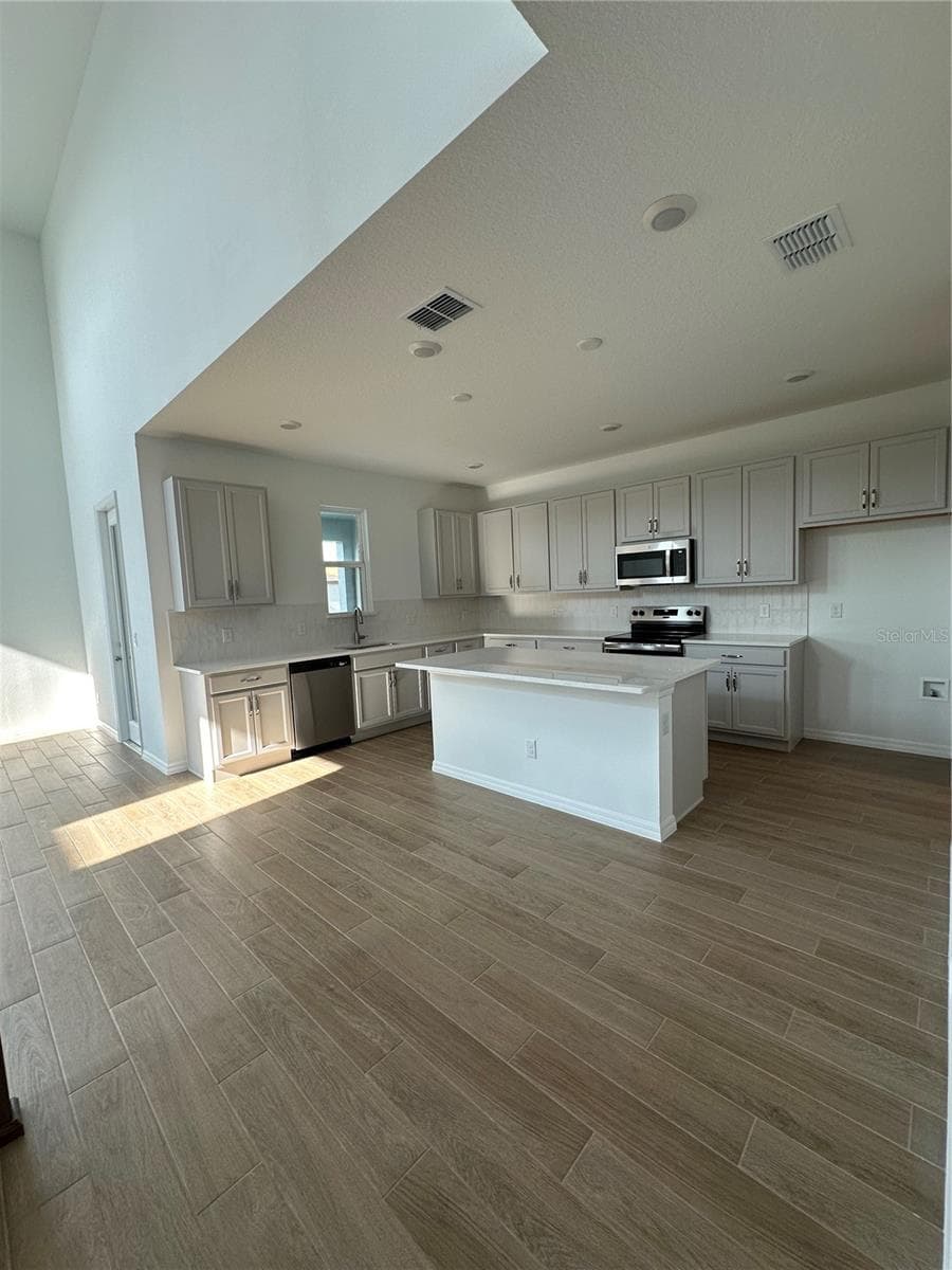 Single Family Residence at 5714 CATTLE RANCH DR, ST CLOUD, photo 12 of 44