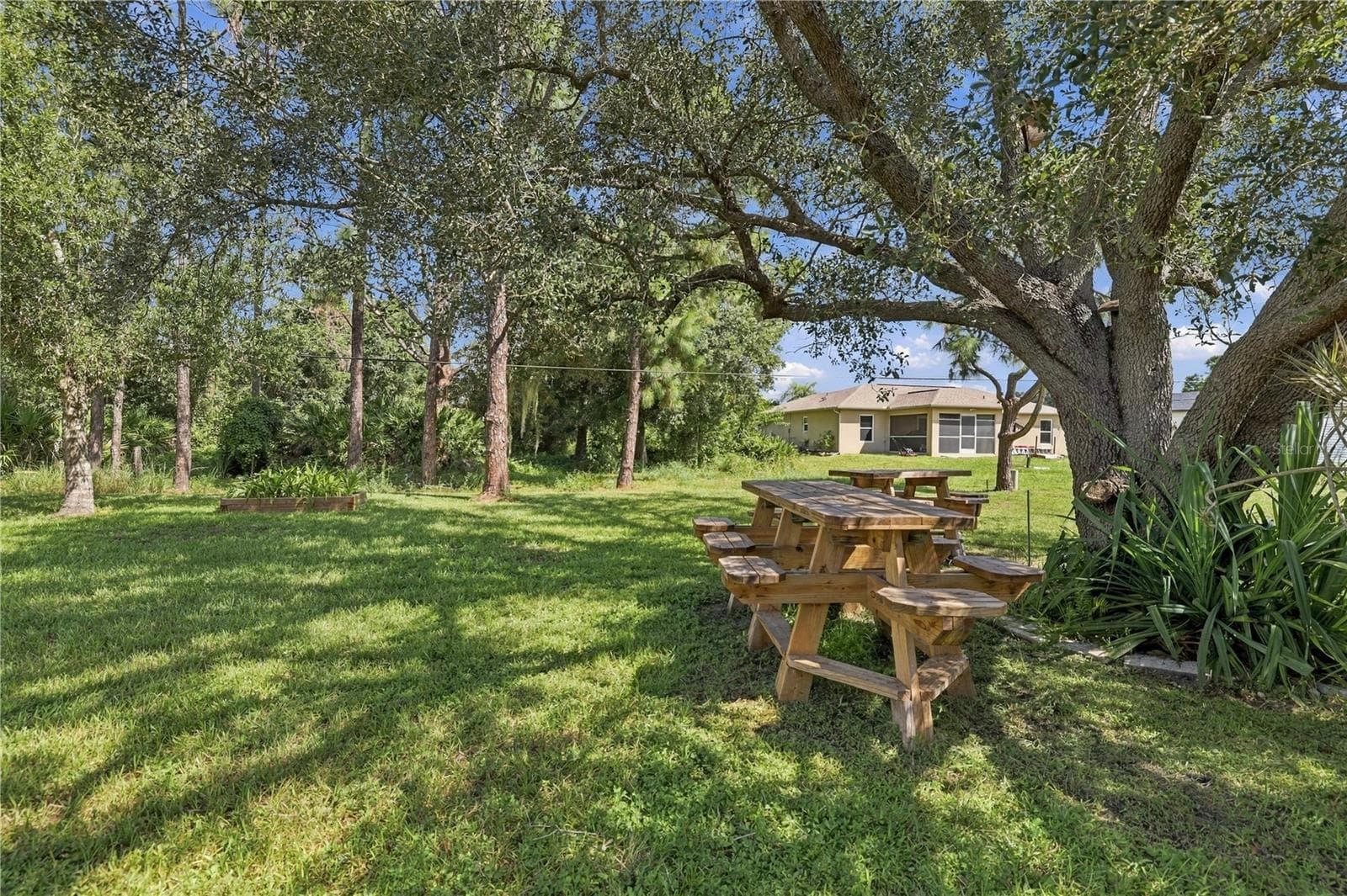 Single Family Residence at 7382 PERENNIAL RD, NORTH PORT, photo 46 of 47