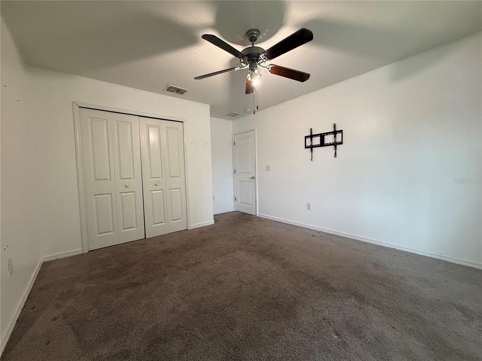 Single Family Residence at 3908 KEARSNEY ABBEY CIR, DOVER, photo 71 of 80