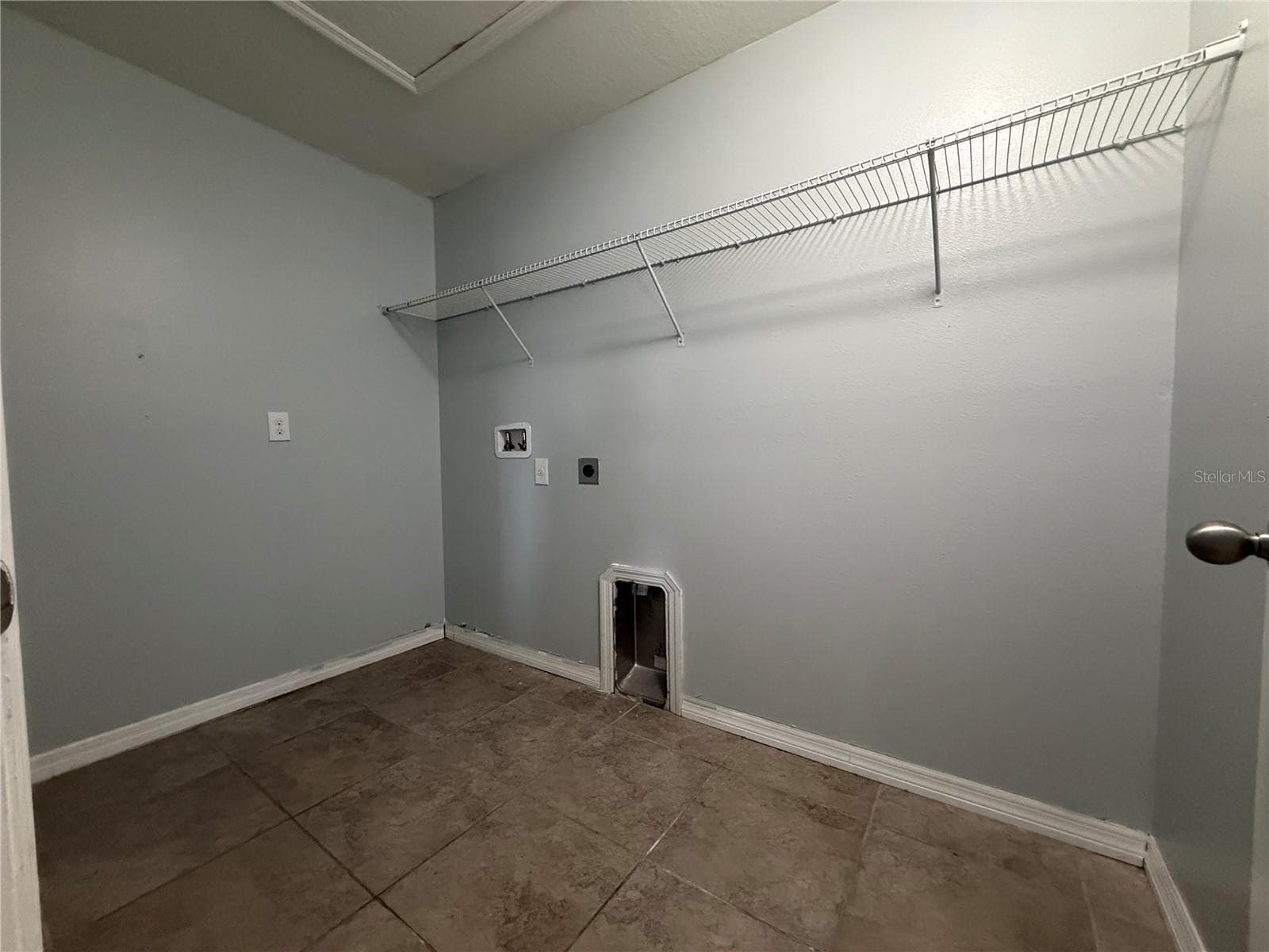 Single Family Residence at 3908 KEARSNEY ABBEY CIR, DOVER, photo 76 of 80