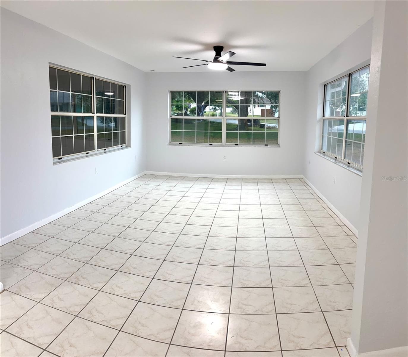 bonus/extra room - 235 S LEE ST, BEVERLY HILLS