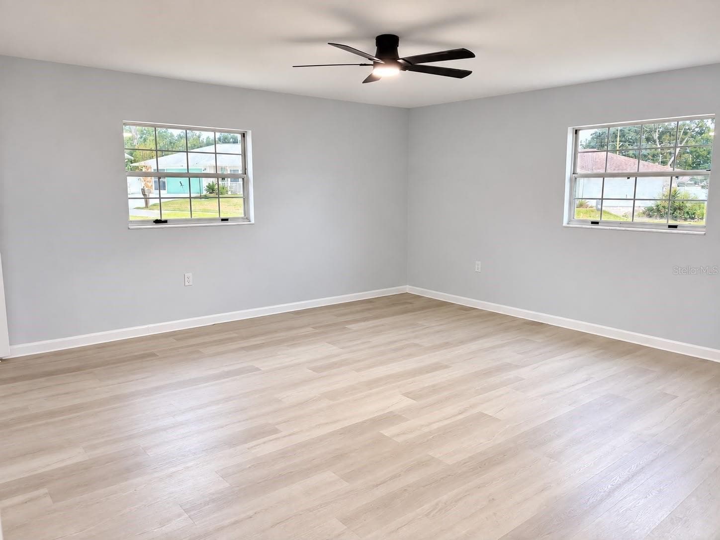 master bedroom - 235 S LEE ST, BEVERLY HILLS